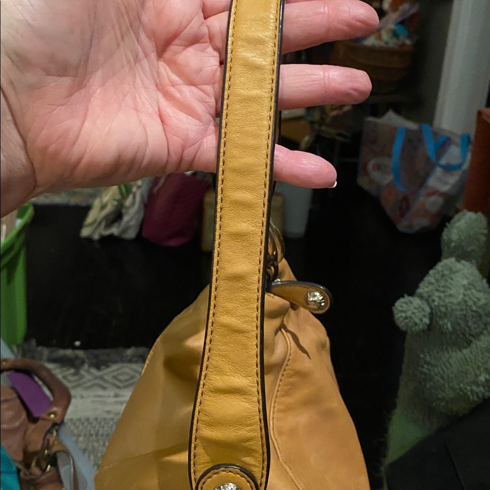 Anne Klein Designer Soft Leather Hobo Shoulder Handbag in a camel shade. - Picture 8 of 12